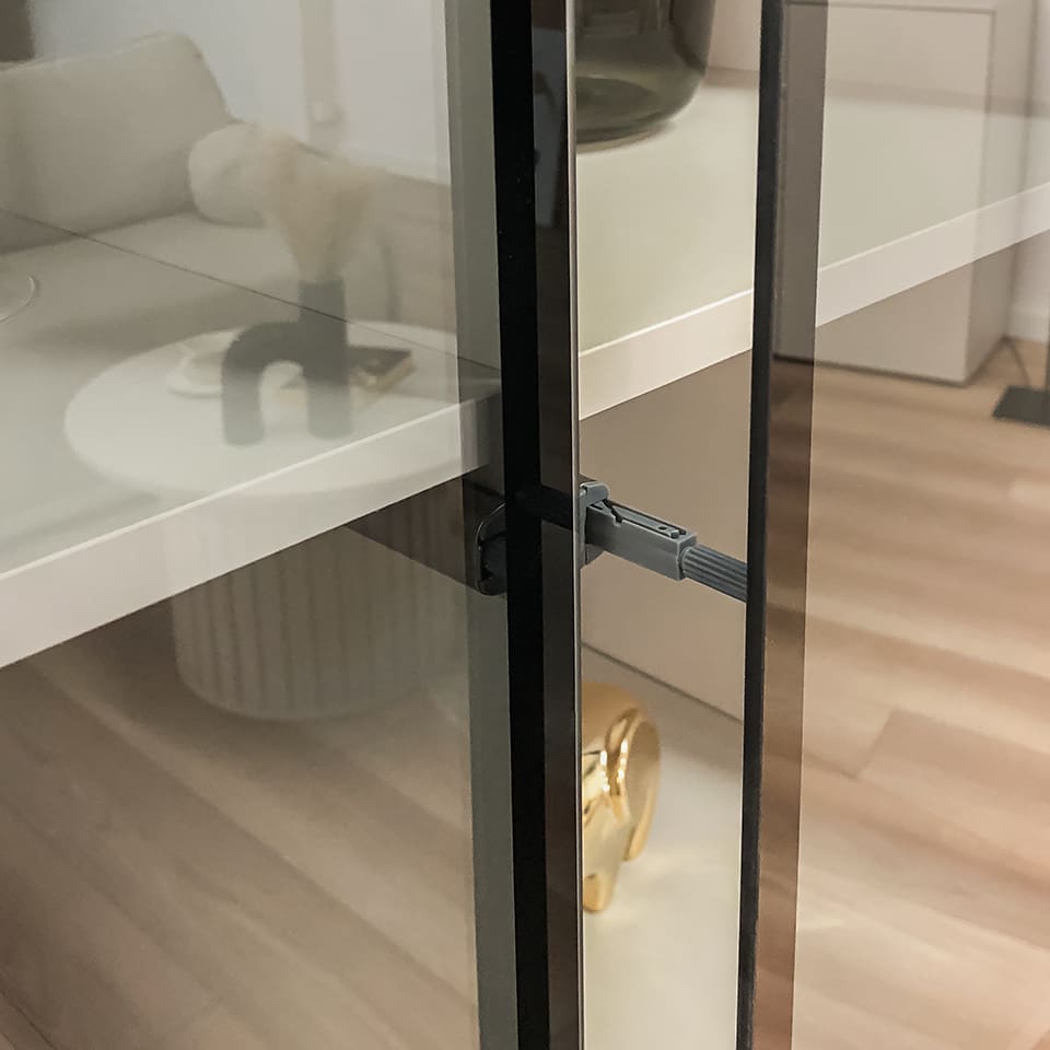 Vitrína FIGO 04 černá - Obrázek 10